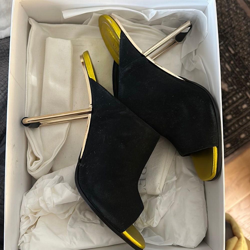 Poiret Amazing Heels metal heel Sandals sz 8-8.5